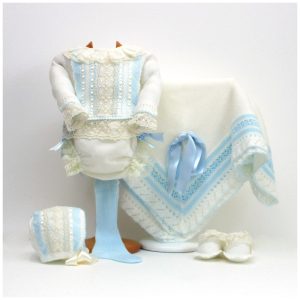 Jersey, braga, capota, calcetín, patucos y toquilla