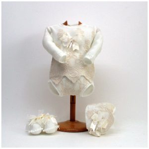 Jersey, braga, patucos y capota