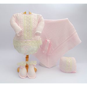 Jersey, braga, capota, patucos y toquilla Md.2048