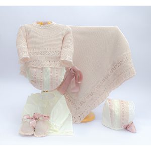 Jersey, camisa, braga, capota, patucos y toquilla