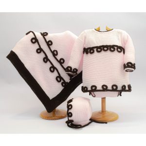 Vestido+braga+capota+toquilla