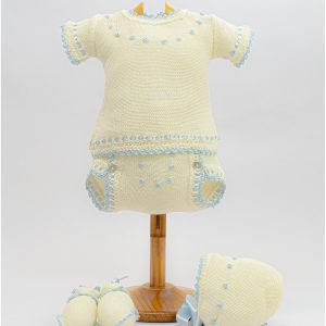 Jersey de manga corta, braga, capota y patucos