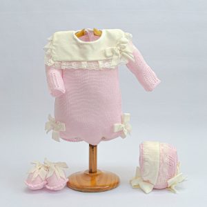 Pelele, capota y patucos