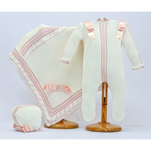 Pelele, capota, toquilla Md.2210