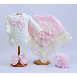 Jersey, braga, capota, patucos y toquilla Md.3020