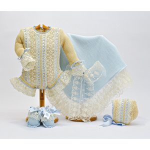 Pelele, capota, patucos y toquilla Md.3031